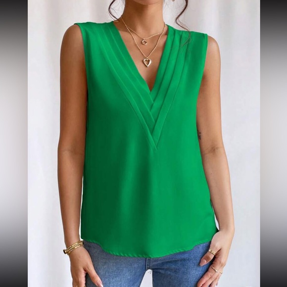 Luxe V neck blouse - Picture 6 of 15
